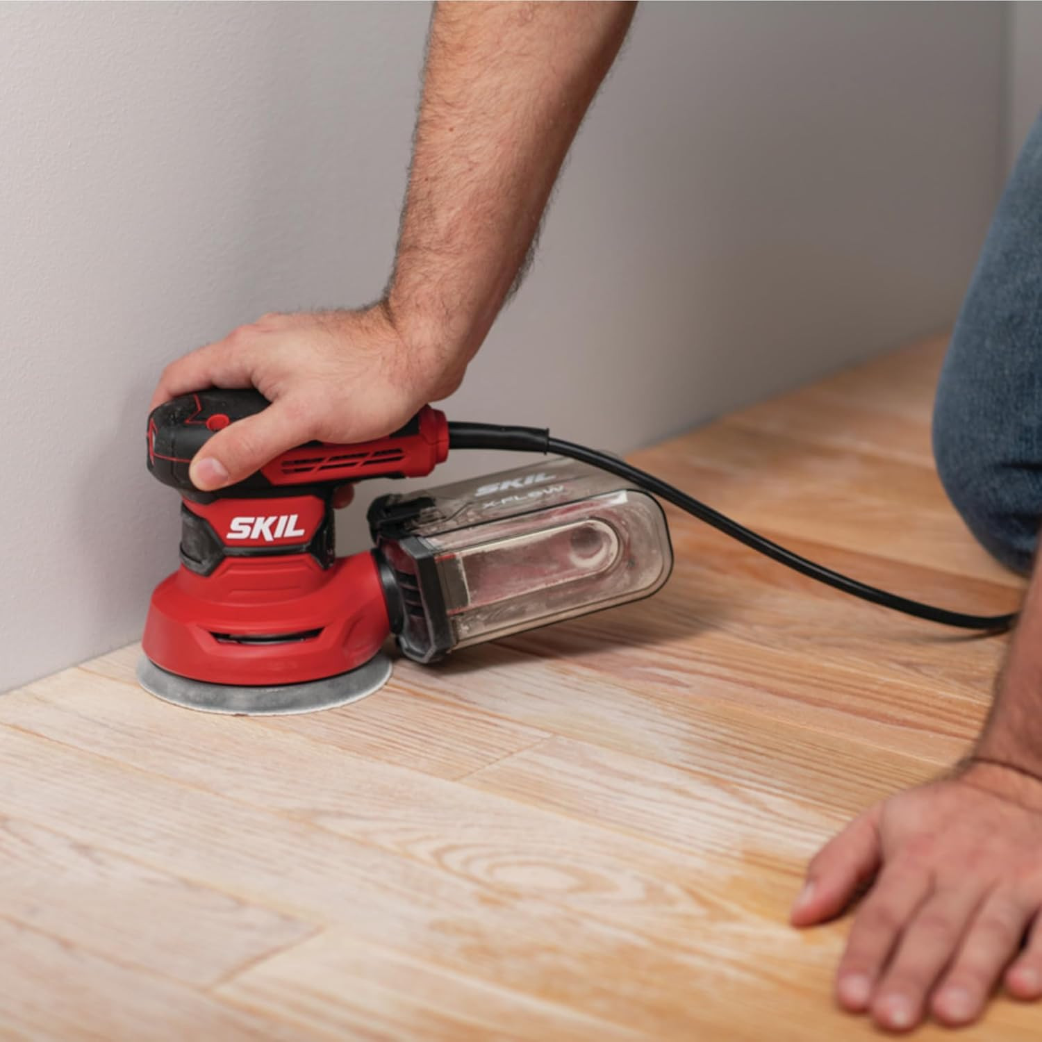 SKIL 5” Random Orbital Sander with Cyclonic Dust Box & 3Pc Sanding Sheet – SR211