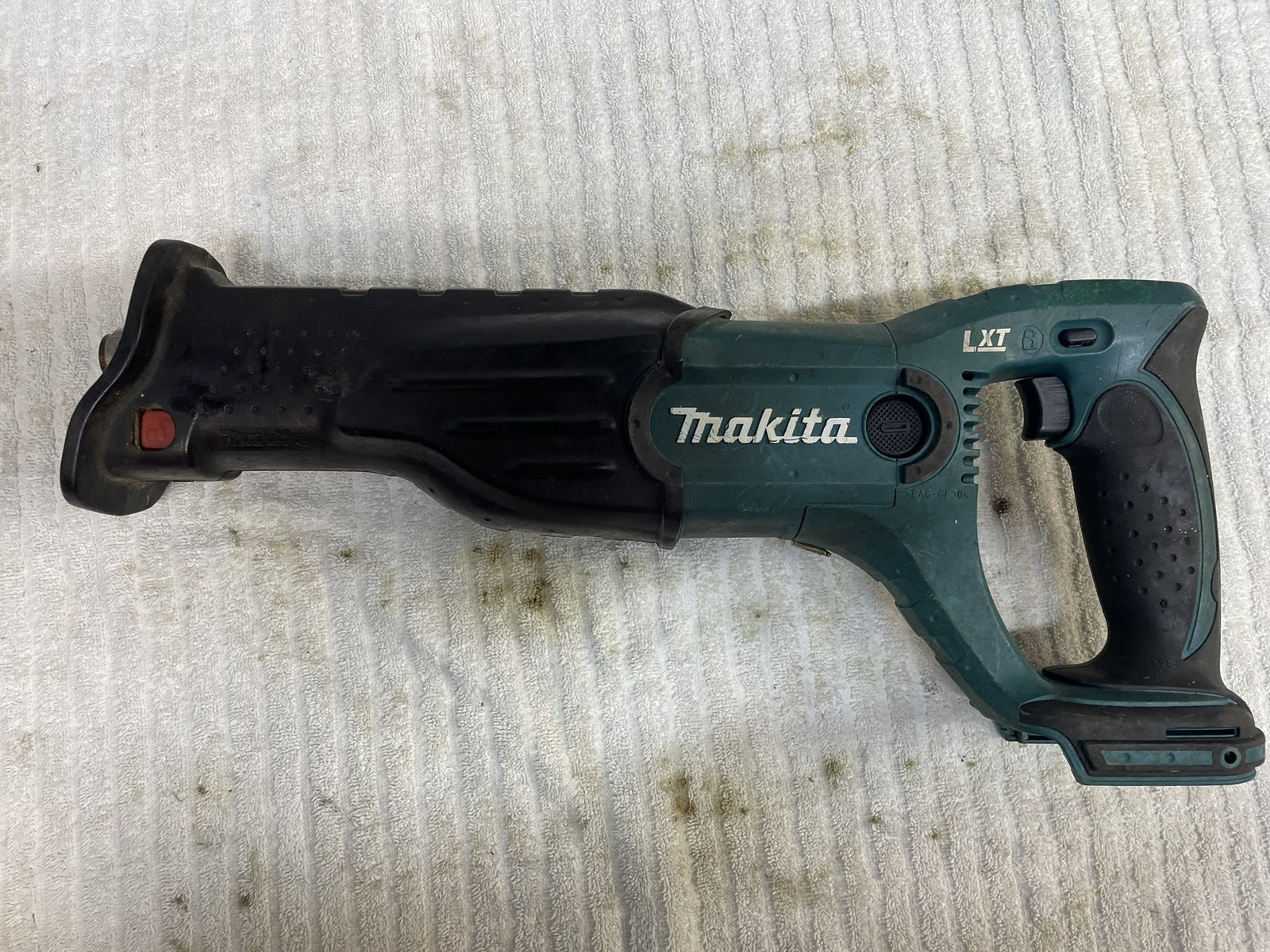 Makita BJR182 18V Reciprocating Saw Sawzaw
