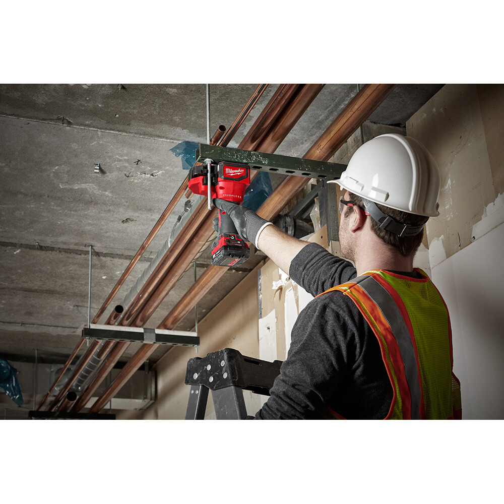 Milwaukee 2872-21 M18 Brushless Threaded Rod Cutter Kit with Carrying Case