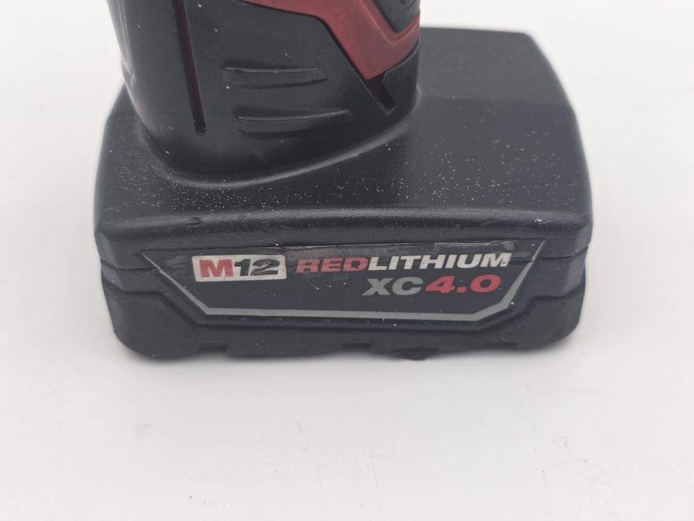 Milwaukee 3453-20 M12 12V 1/4&Prime; Hex Impact Driver w/ XC4.0 Battery & Charger
