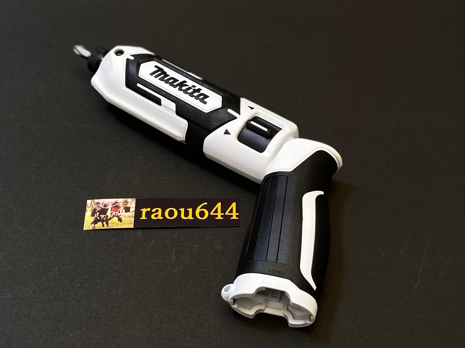 Makita TD022DZW 7.2V Rechargeable Pen Type Impact Driver White Body Only　