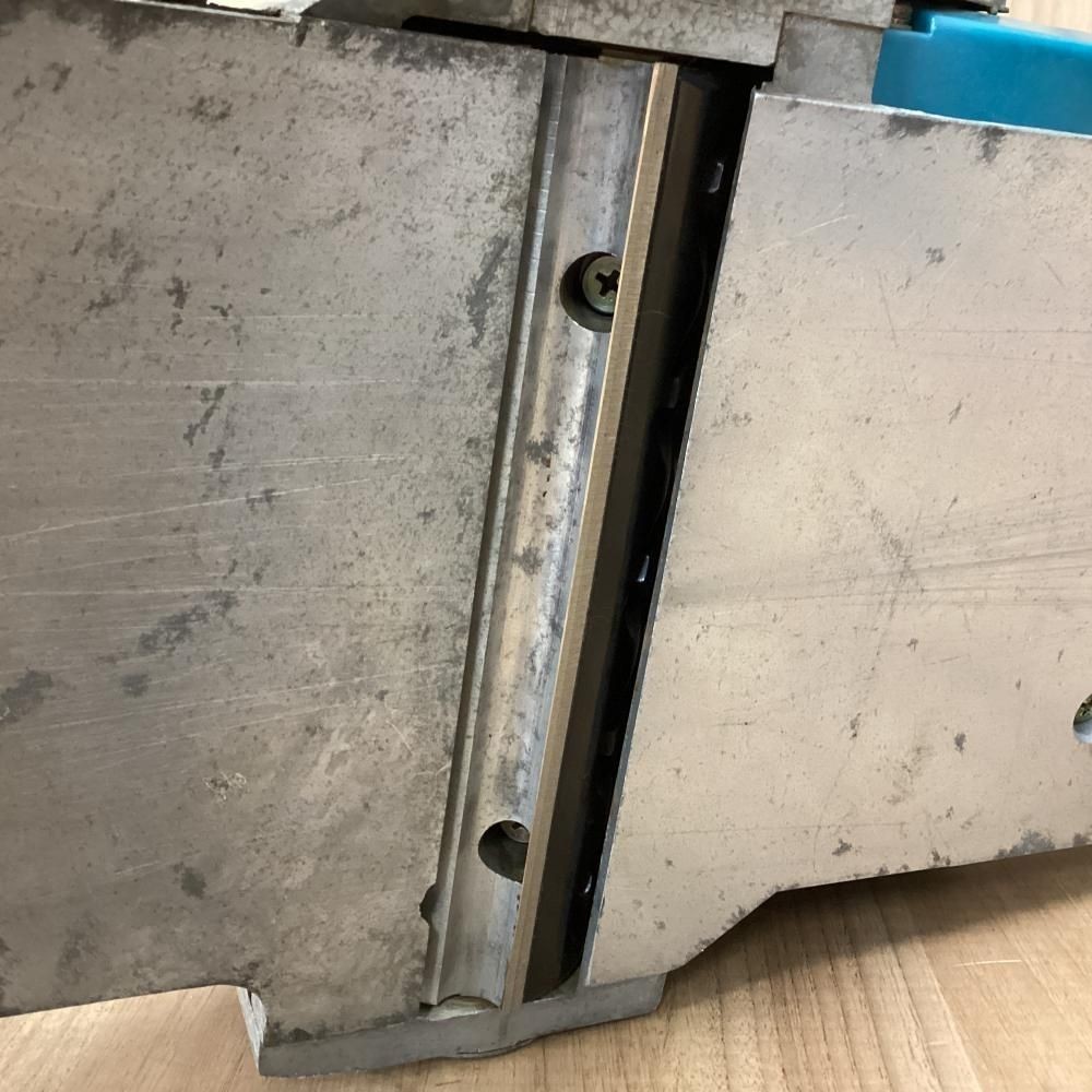 Makita 6-3/4&Prime; PLANER 1806B 170mm 50-60Hz 1200W 12.5A 100V