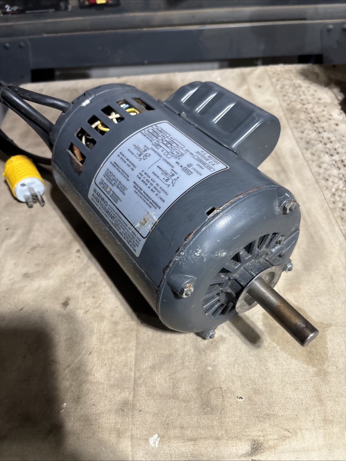 Craftsman 1.5 HP motor 823514 Similar to 818320 & 824377 Nice Shape. FREE SHIP