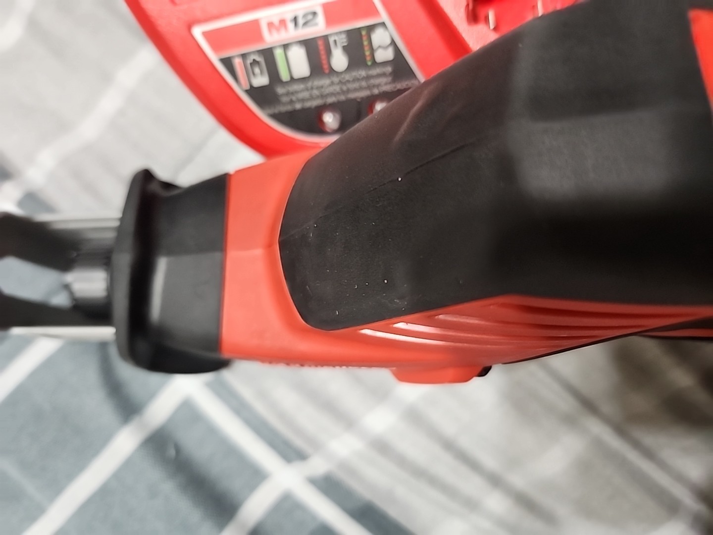 Milwaukee 2420-20 M12 Hackzall Reciprocating Saw Charger NO BATTERY