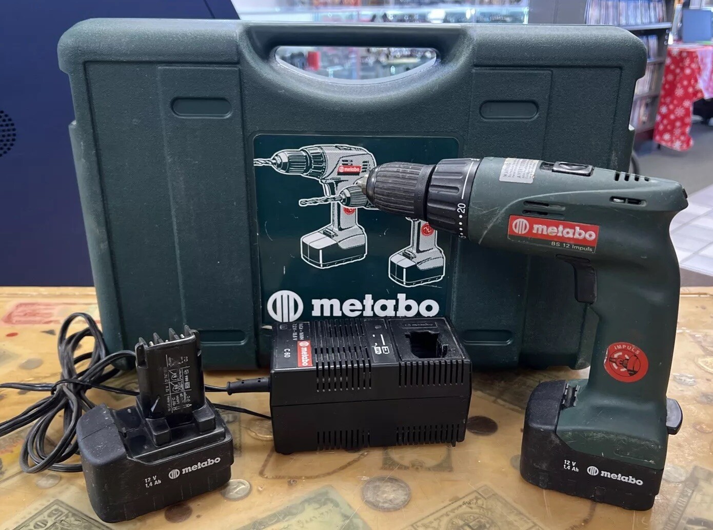 Metabo Lot: PowerMaxx BS 12 Impuls + C 60 w/LC40 Charger/ +2 Batteries