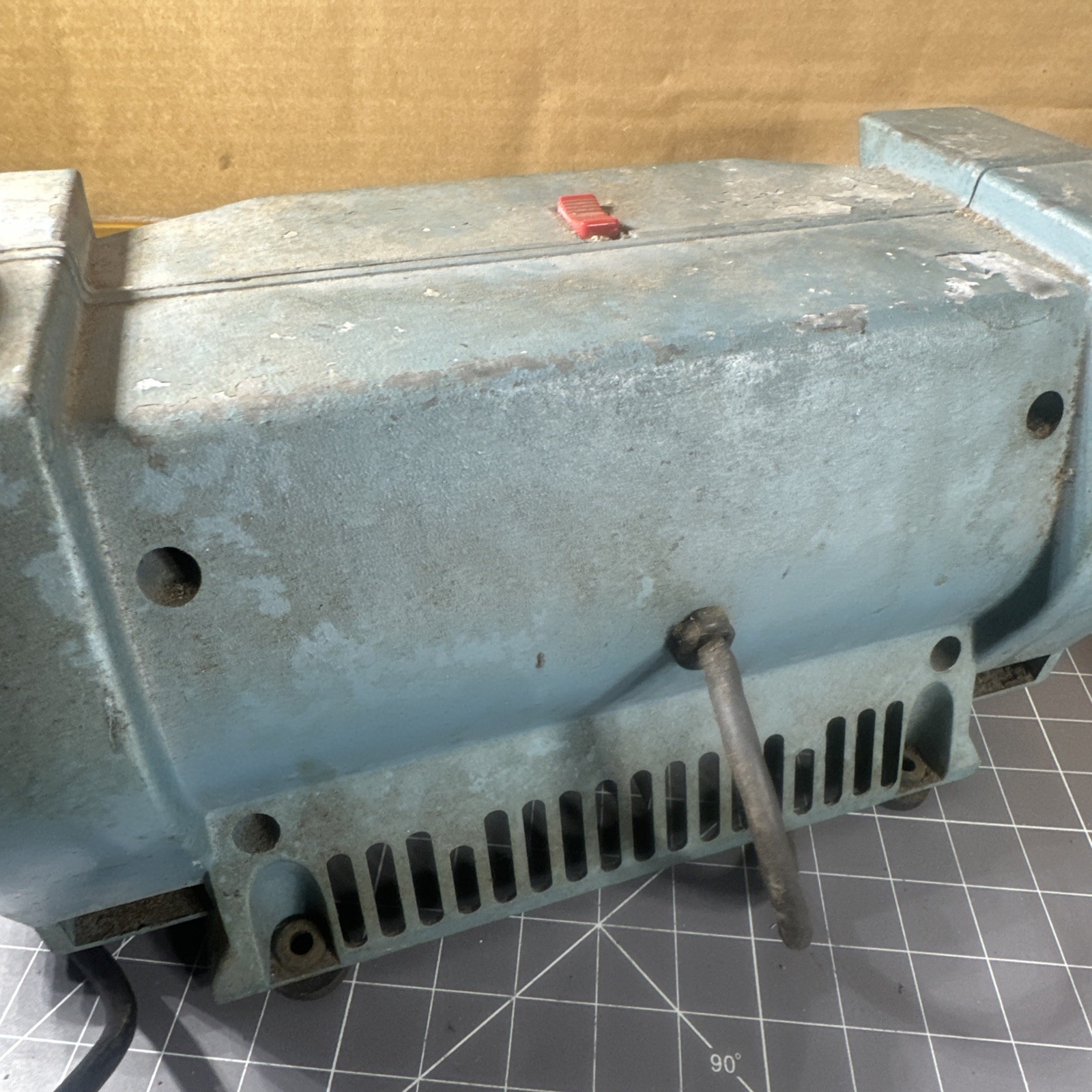 Manning Bowman 71510/6&Prime; Bench Grinder 8 Amps 3450 RPM Works/1/4HP Rare