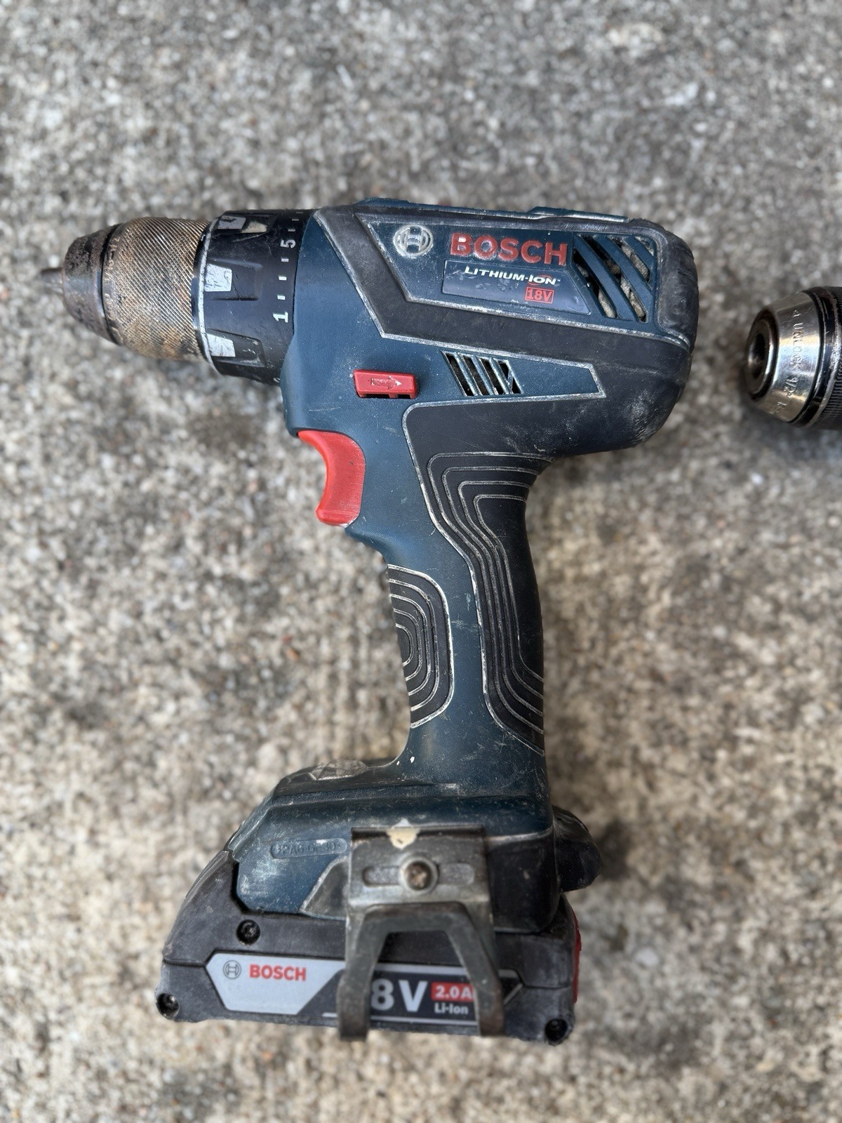 Bosch DDS181A & Hart HPHD25 Drills With Batteries – Working