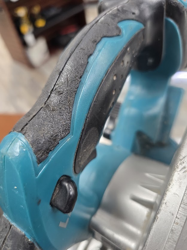 Makita XSS02 BLADE INCLUDED, NO BATTERY