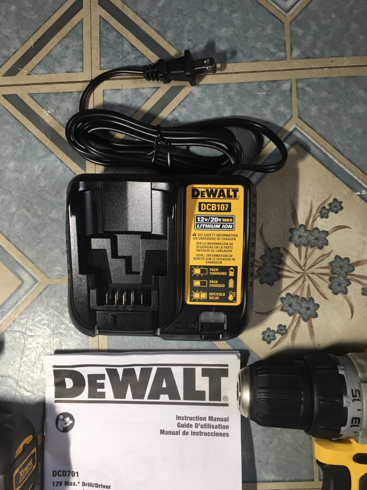 DEWALT XTREME 12v Reciprocating Saw, Drill Driver, Batteries And Charger