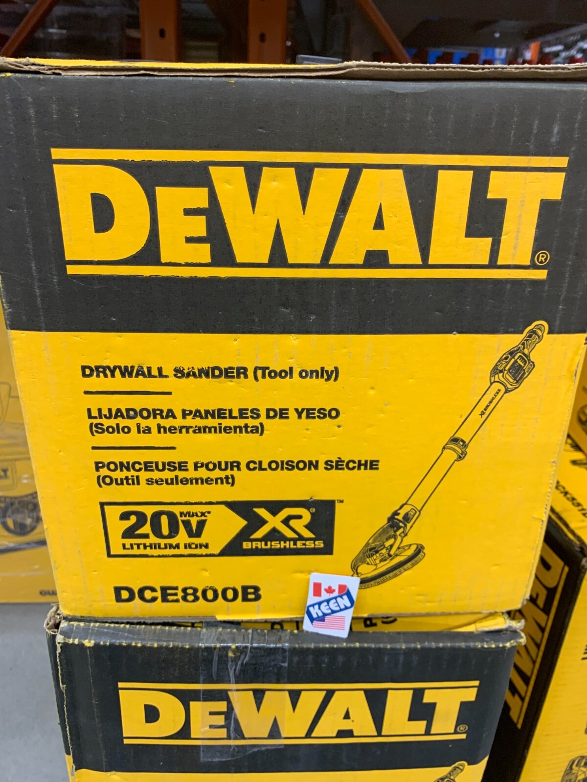 DEWALT CANADA 20V MAX Li-Ion Cordless Brushless Drywall Sander (Tool-Only)