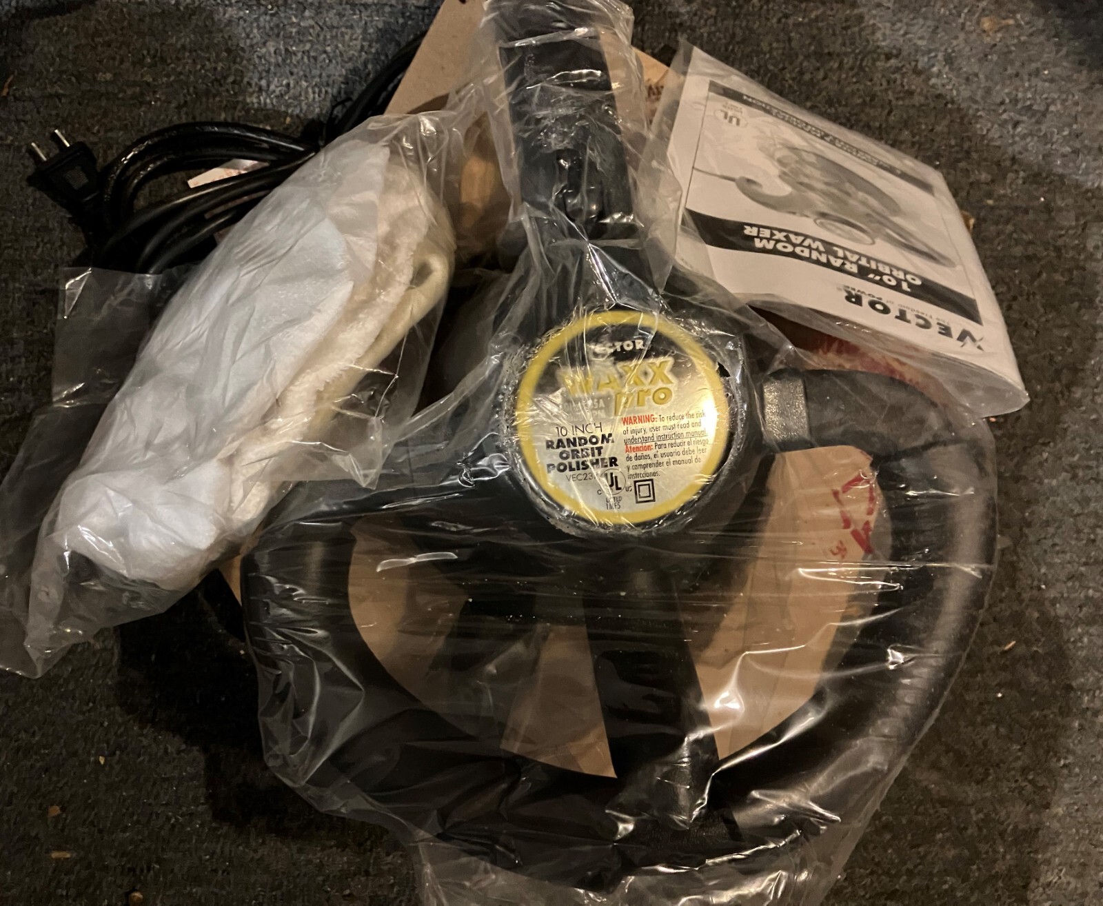 Vector VEC237 10&Prime; Random Orbital Waxer New but won’t be sent in original box.