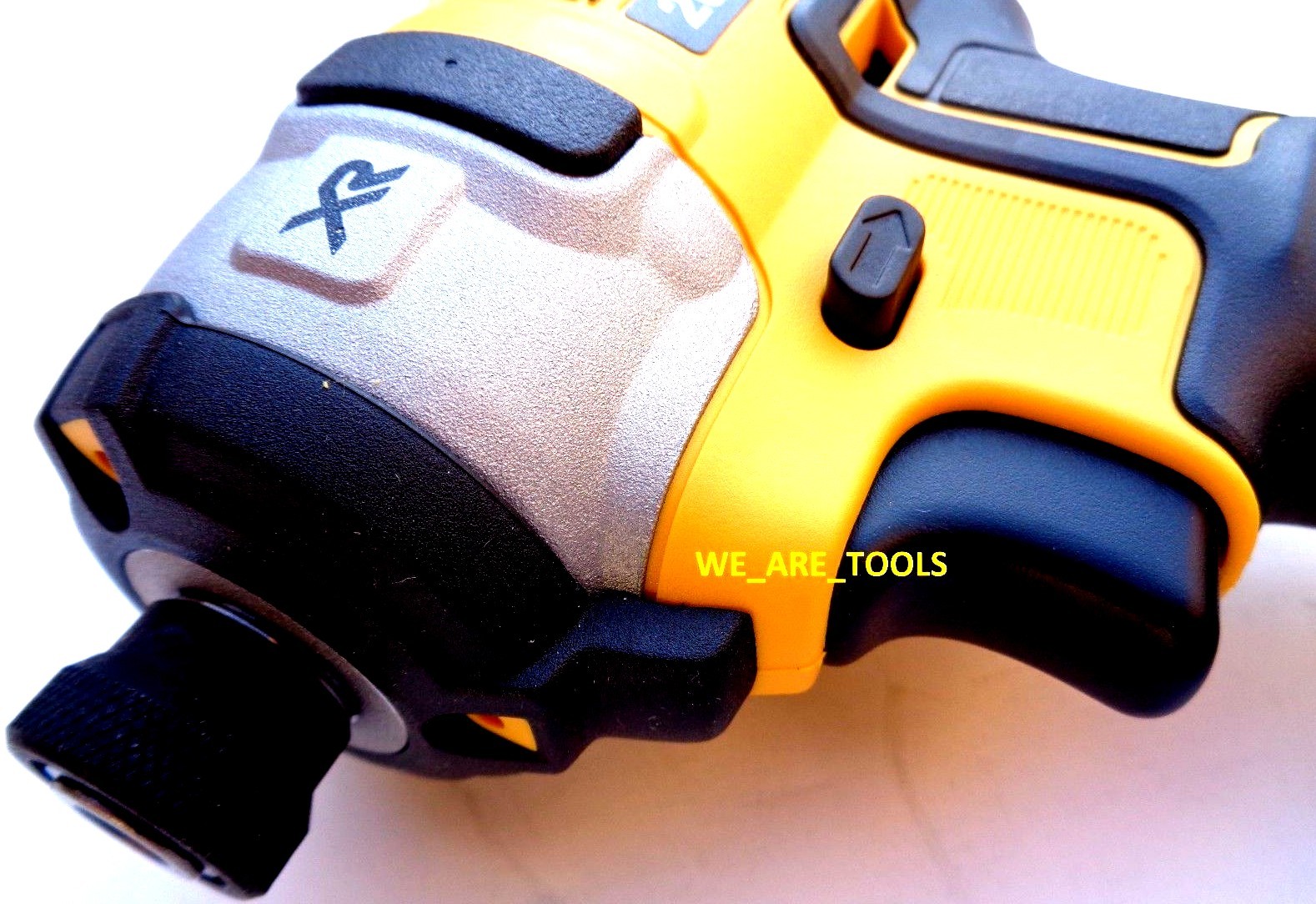 Dewalt DCF887 3-Speed Brushless 20V Max Cordless 1/4&Prime; Impact Driver 20 Volt