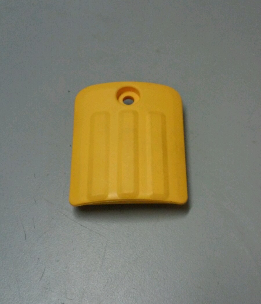 DEWALT N111898 BRUSH DOOR FOR ANGLE GRINDER