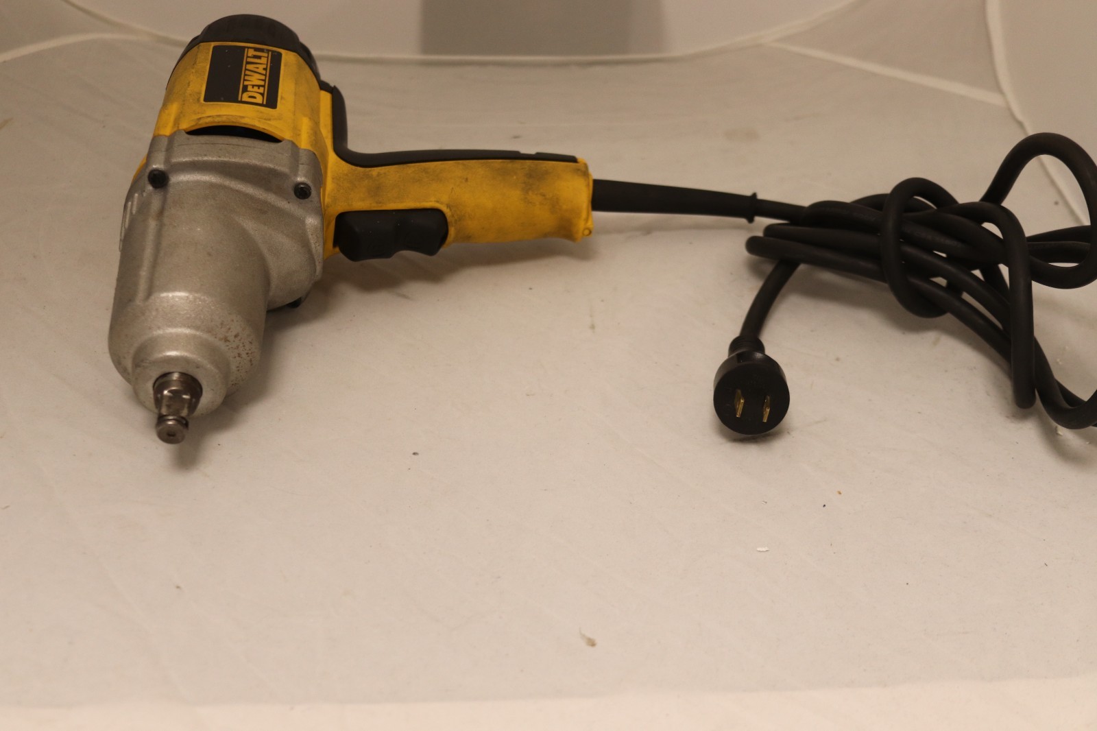 DeWALT 1/2 Inch Impact Wrench DeWalt DW293 Corded Electric