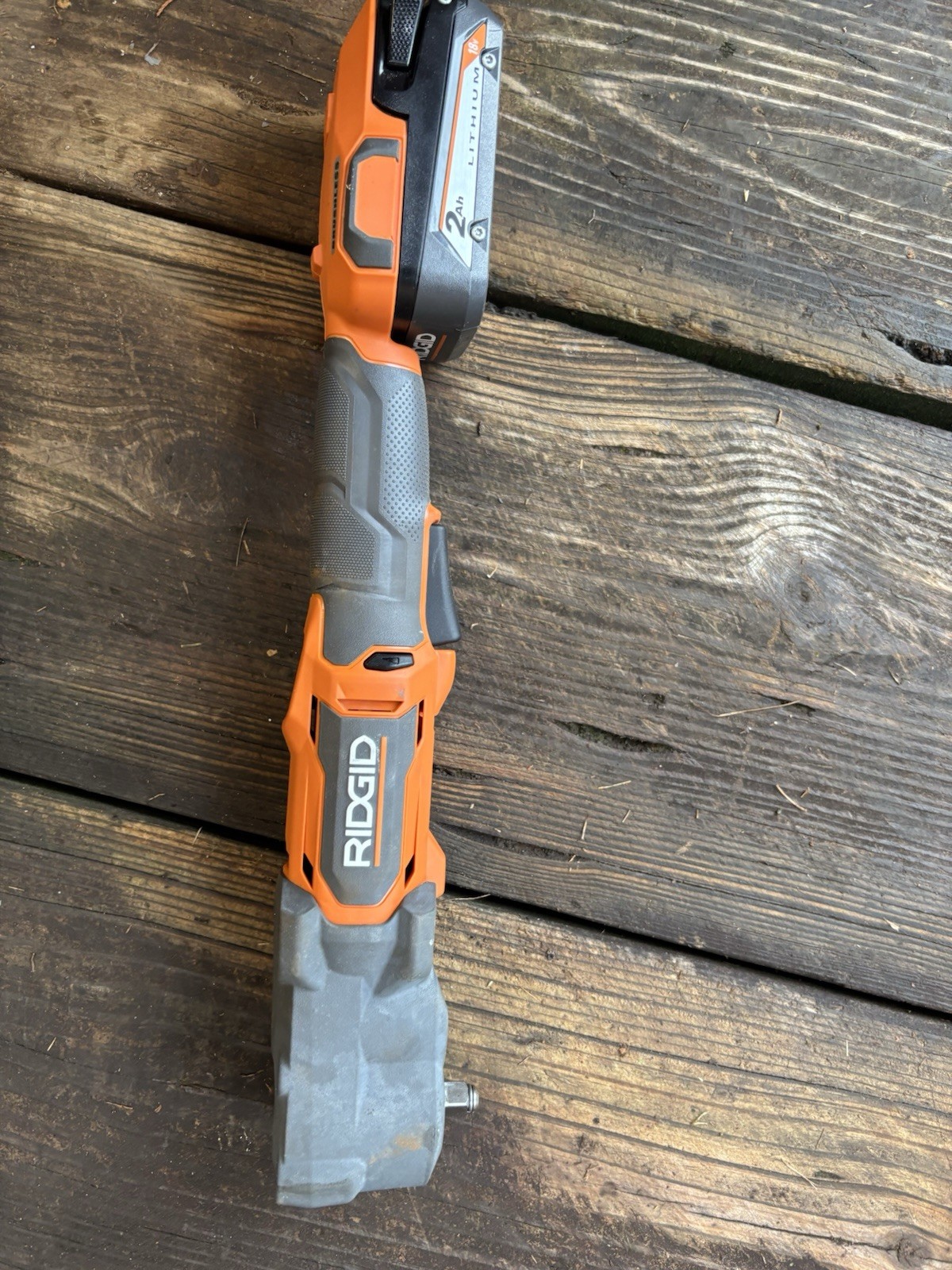 Ridgid 18V Brushless 3/8in Ratchet Tool with boot & 2.0ah batteryR866011B