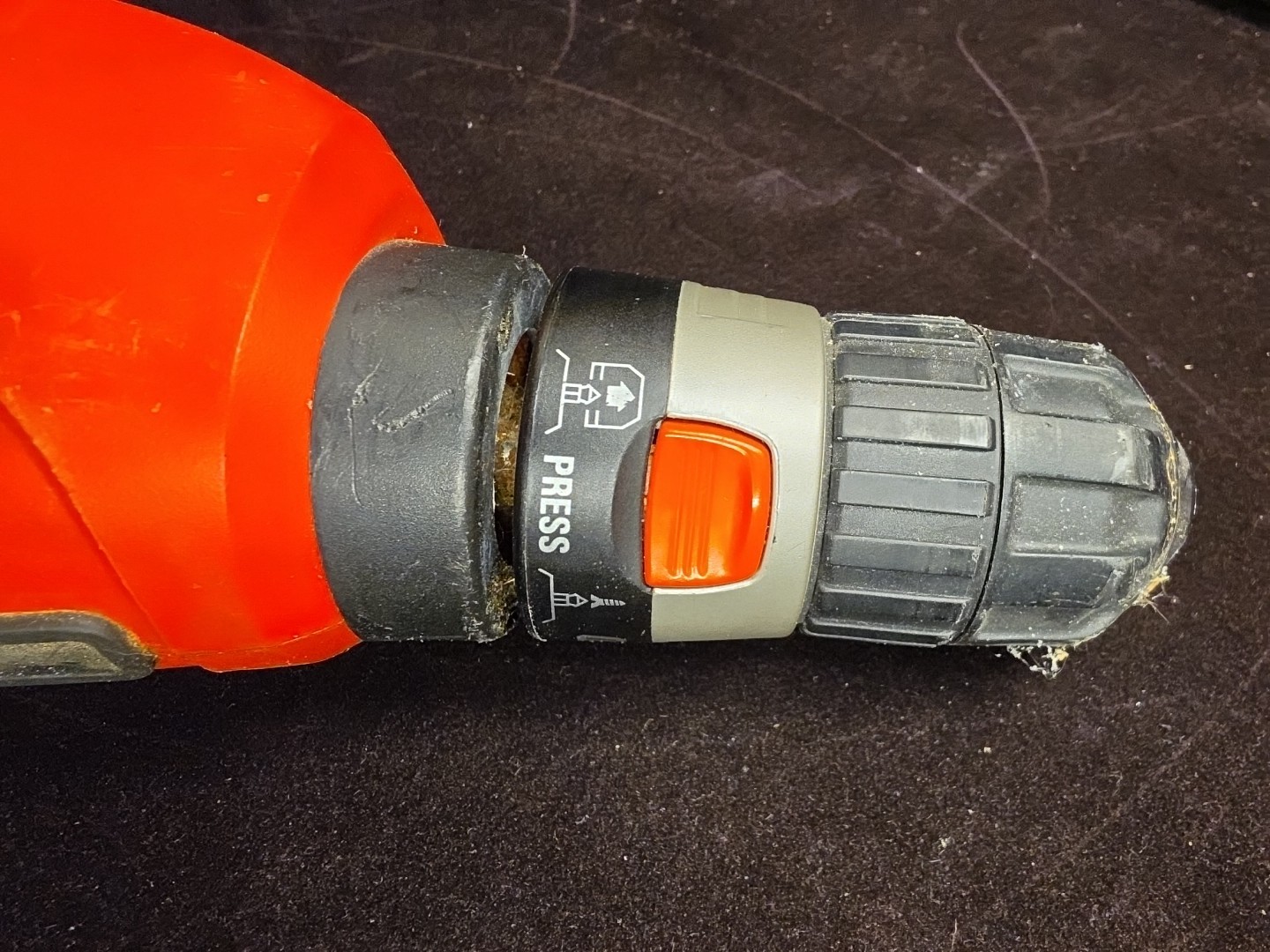 Black and Decker DR220 Corded 3/8&Prime; Variable Speed Drill with Case (No Bits)
