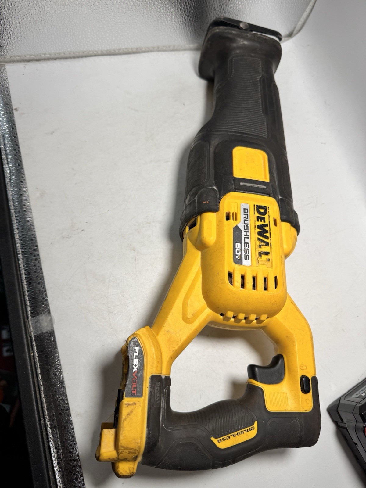 Dewalt FLEXVOLT 60V MAX Cordless Brushless Reciprocating Saw – DCS389
