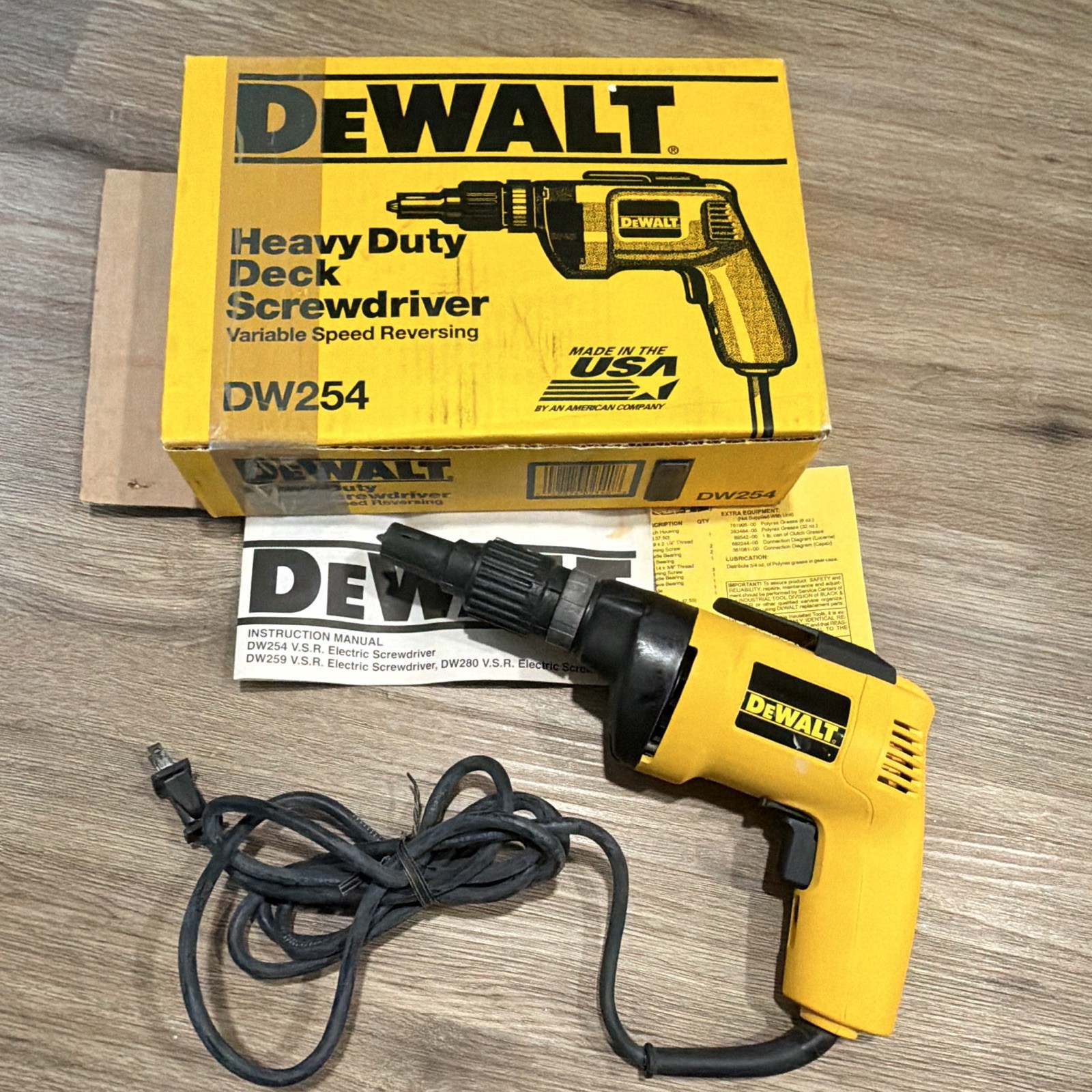 1996 DeWALT Tools HEAVY DUTY DECK SCREWDRIVER. Corded. Working Condition Used