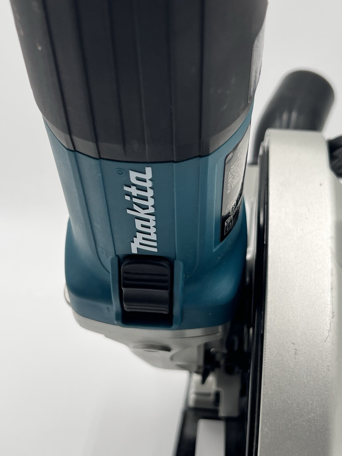Makita GA5040X1 5&Prime; SJS-II Angle Grinder with Tuck Point Guard and Blade Tested