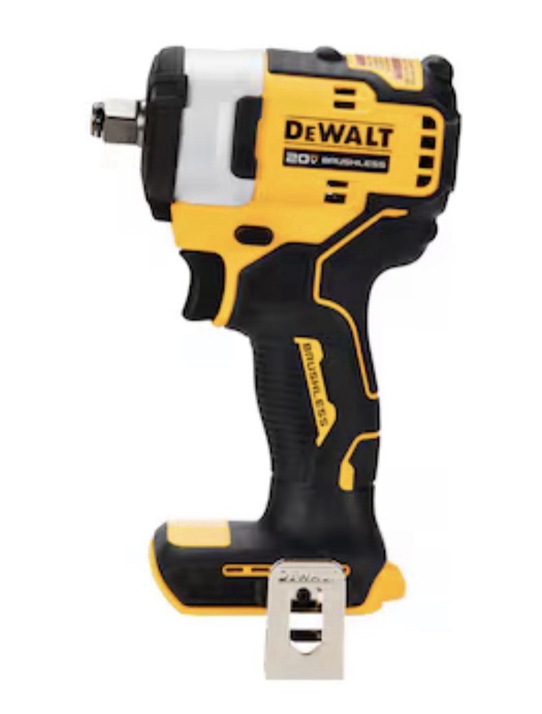 DeWALT 20v Compact Impact Wrench With Hog Ring Anvil & Battery And Charger Kit