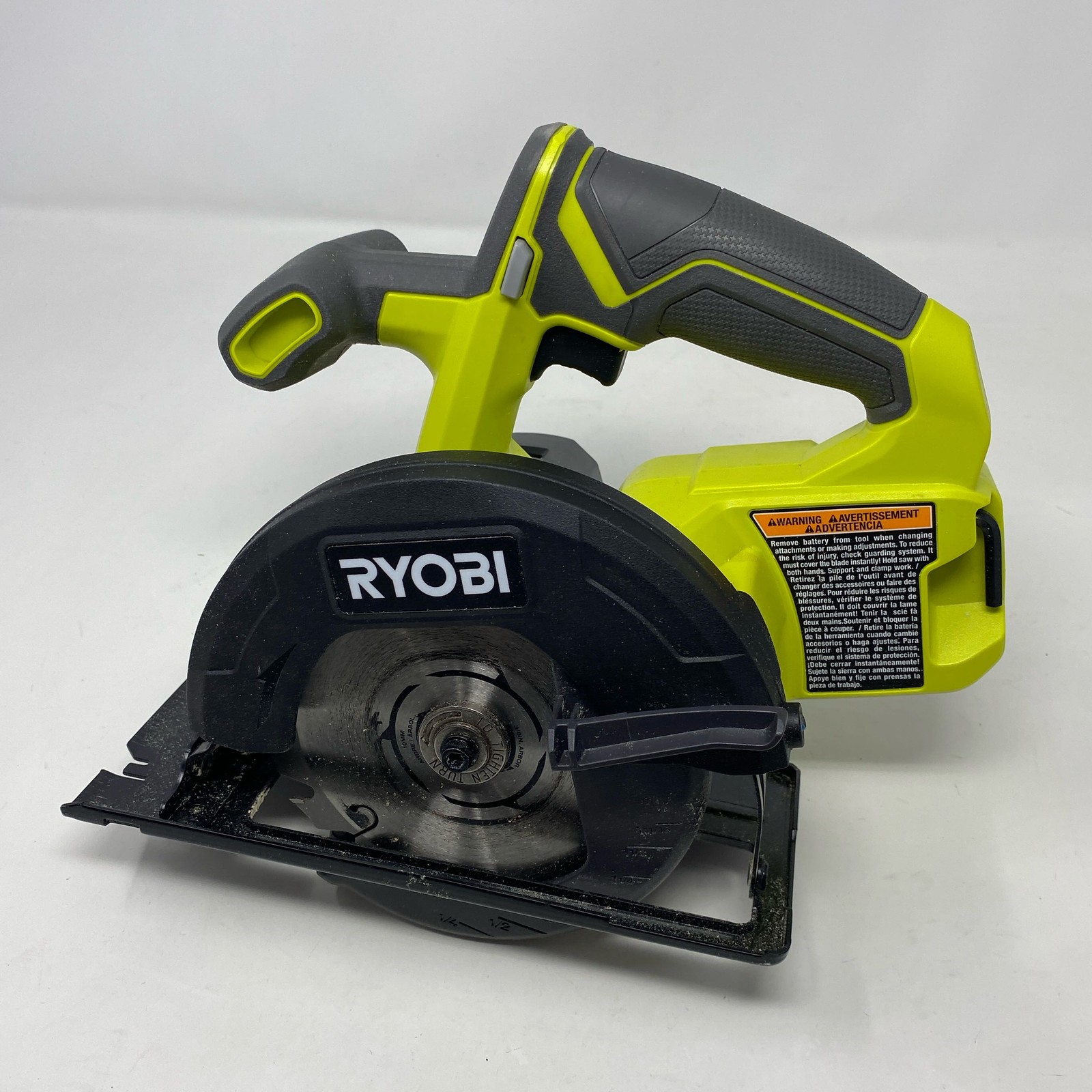 RYOBI ONE+ 18V 5-1/2&Prime; Circular Saw PCL500B Tool-Only, Green