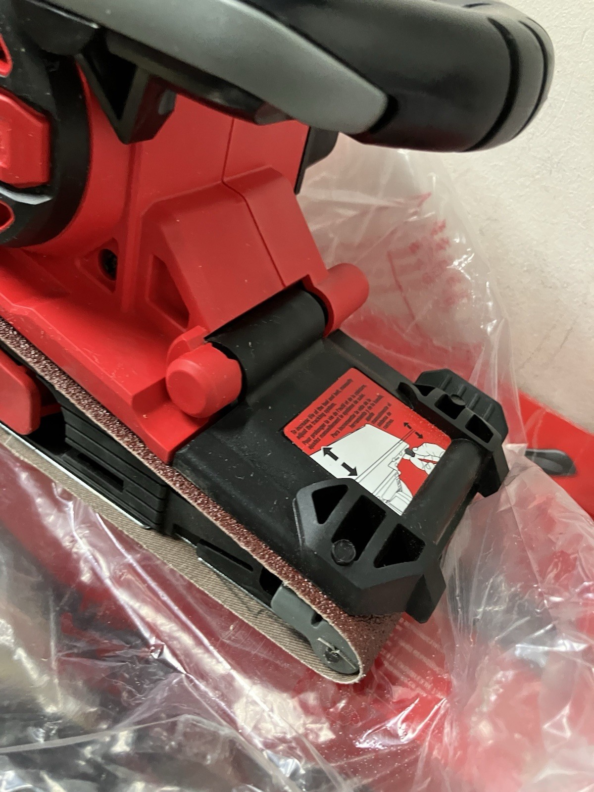 CRAFTSMAN CMEW213 7 Amp 3&Prime; x 21&Prime; Corded Belt Sander Used Once