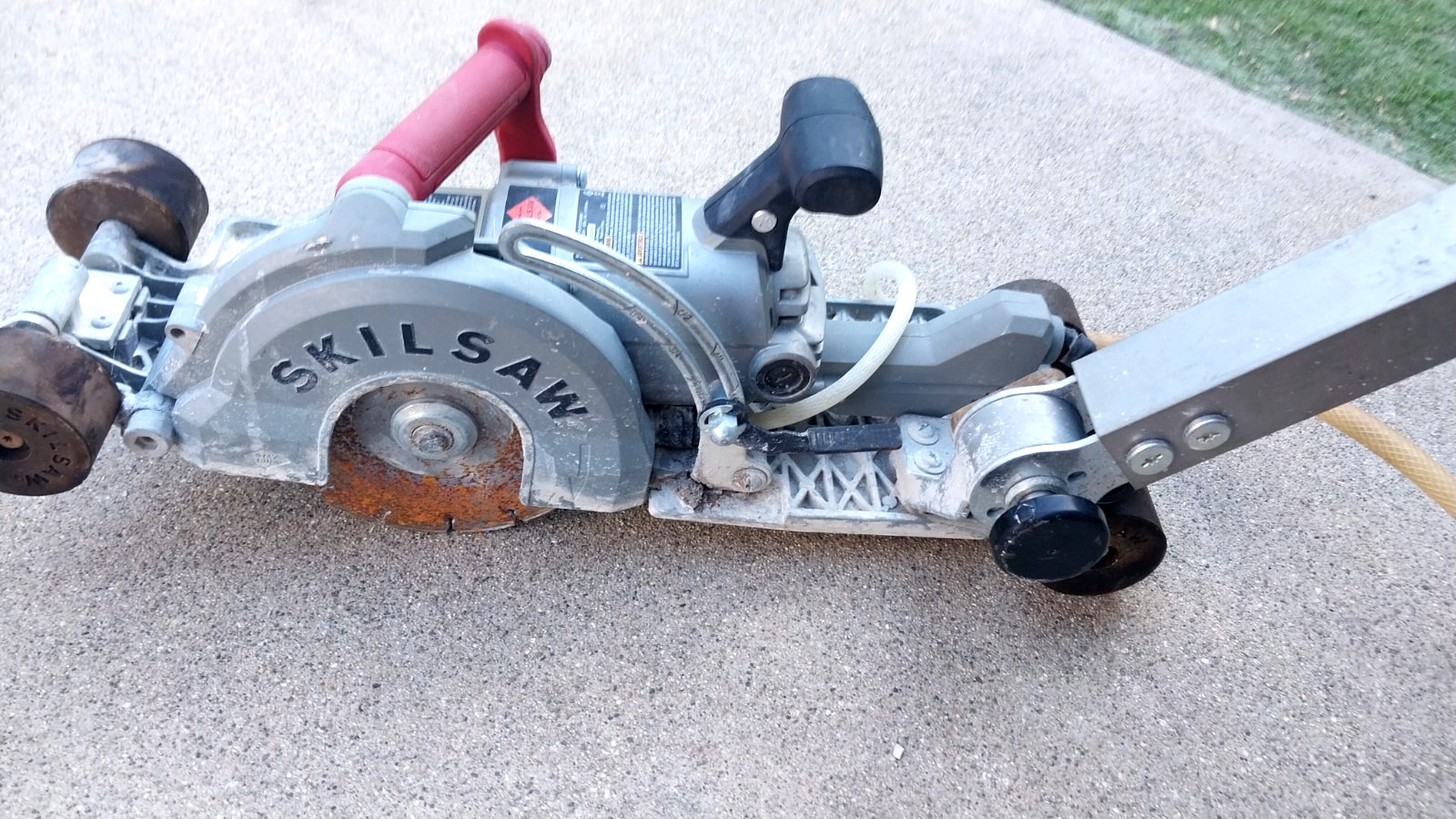 SKILSAW SPT79A-10 7 Inches MEDUSAW Walk-Behind Worm Drive for Concrete