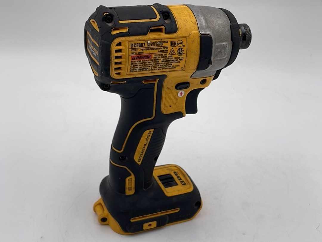 DEWALT 20V MAX XR Impact Driver Brushless 3-Speed 1/4-Inch DCF887B – READ