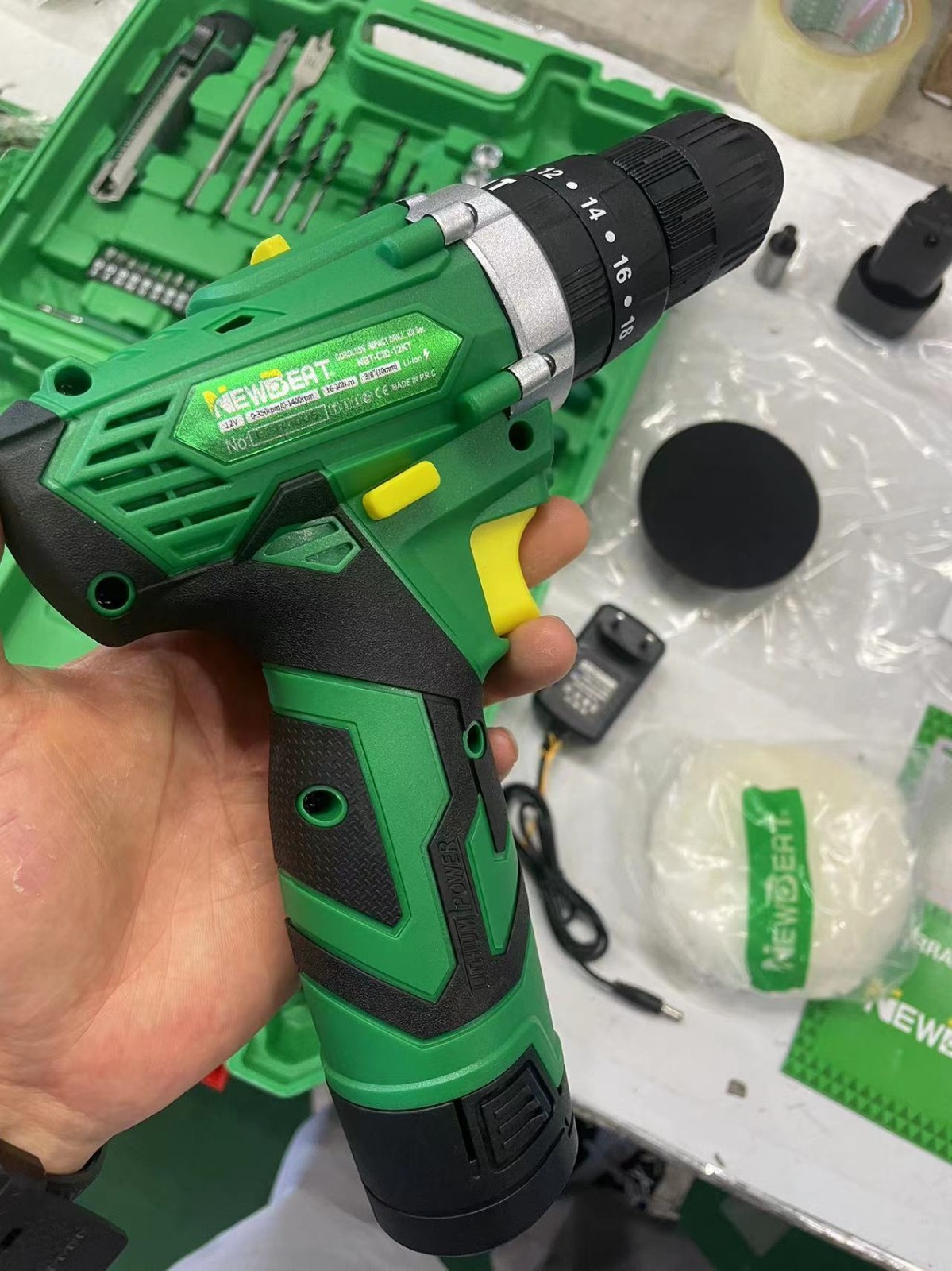 20Nm 12V Cordless Drill Driver Set 18+2 Torque 2-Speed LED Light with Case