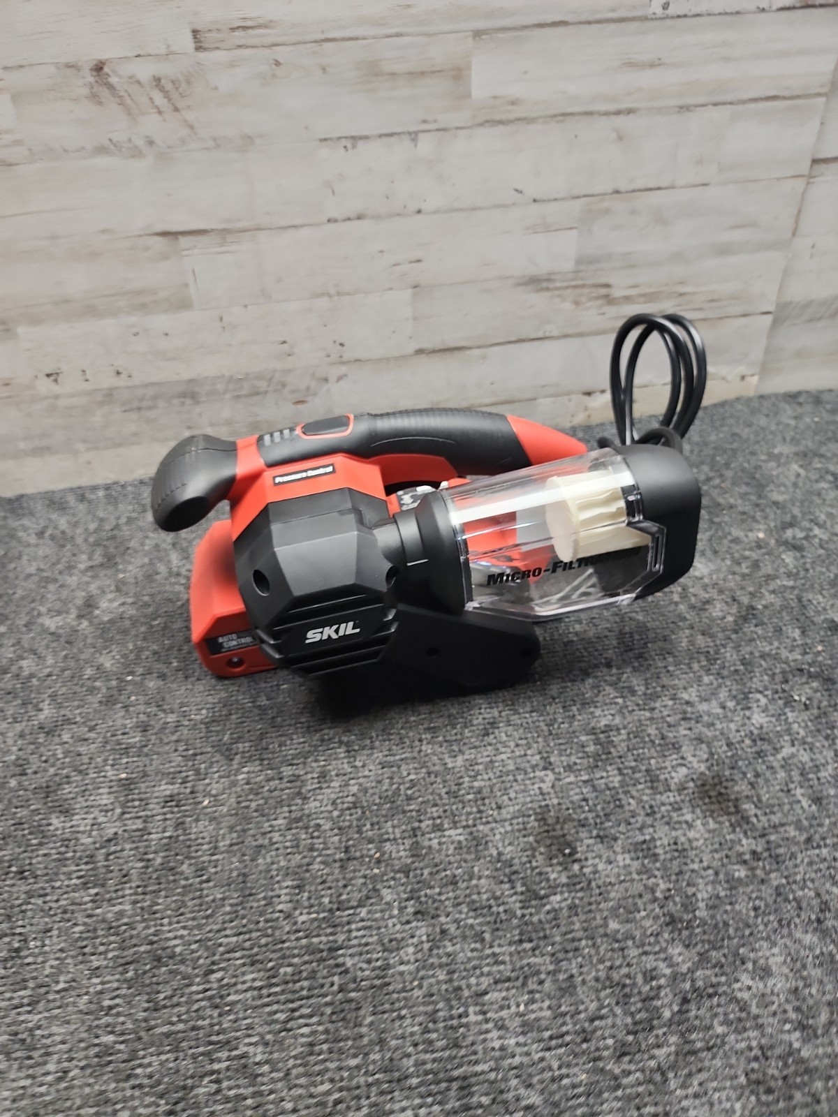 SKIL 6 Amp 3&Prime;x18 » Corded Electric Belt Sander with Pressure Control, 7510-01
