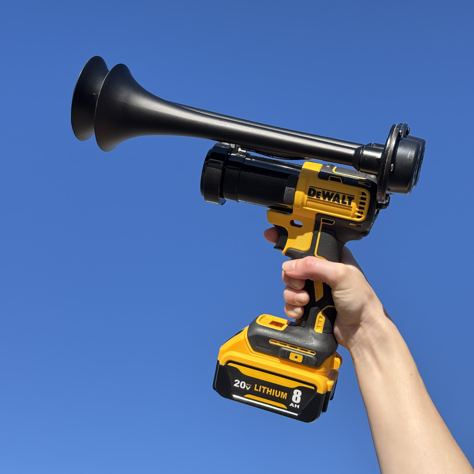 Ryobi Train Horn Big Kit | Battery + Two Remote Controls
