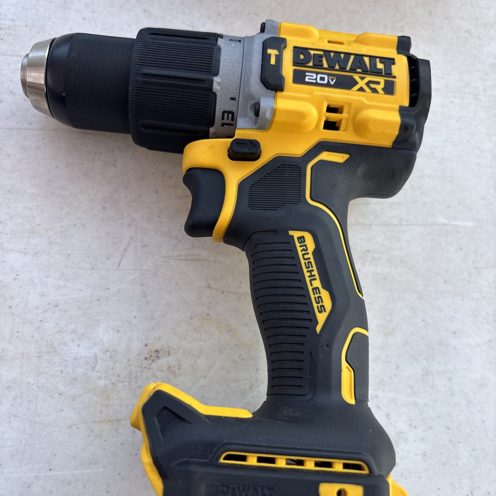 Dewalt DCD806B 20V Max XR 1/2&Prime; 2 Speed Brushless Hammer Drill Driver Li-ion