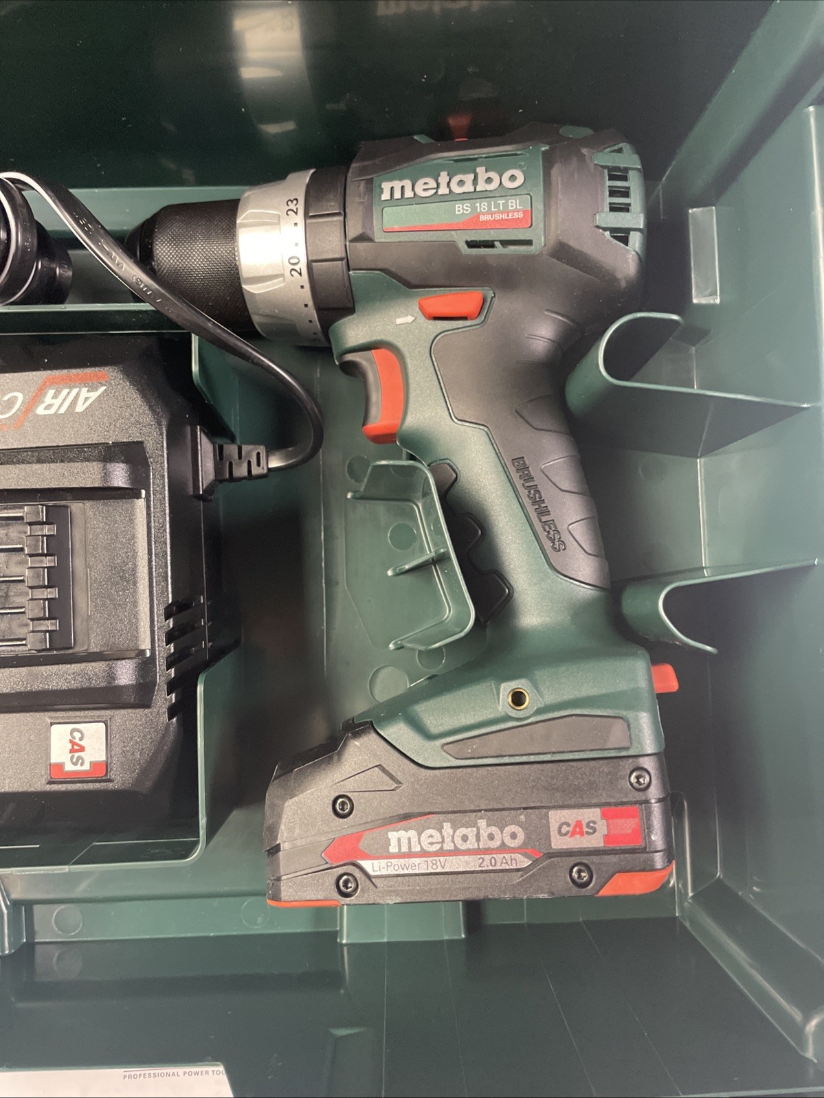 NEW Metabo 18V BS 18 LT BL 2.0 Brushless Cordless Hammer Drill 2.0Ah Kit New!