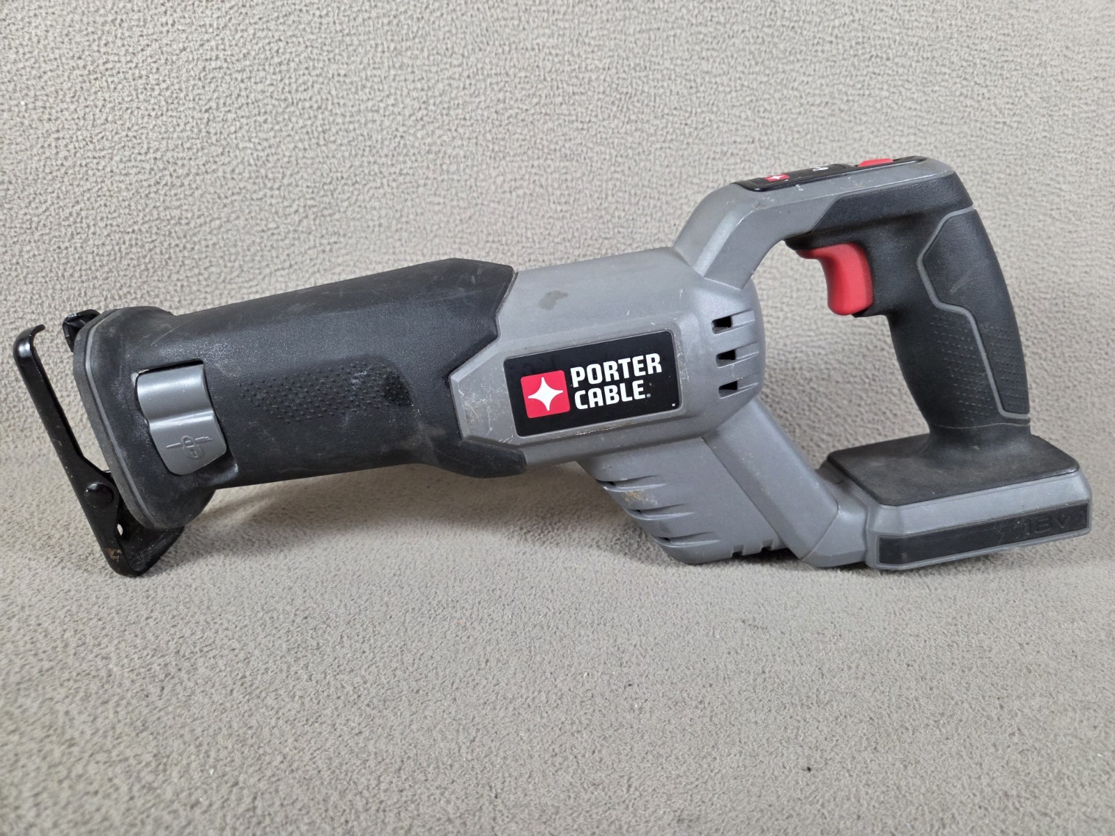 Porter Cable Reciprocating Saw 18 Volts PC 1800RS Type 1 Tested (Tool Only)