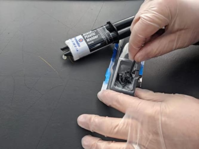 Permapoxy Black Plastic Weld – 0.84 fl. oz. 0.84 fl. Ounce