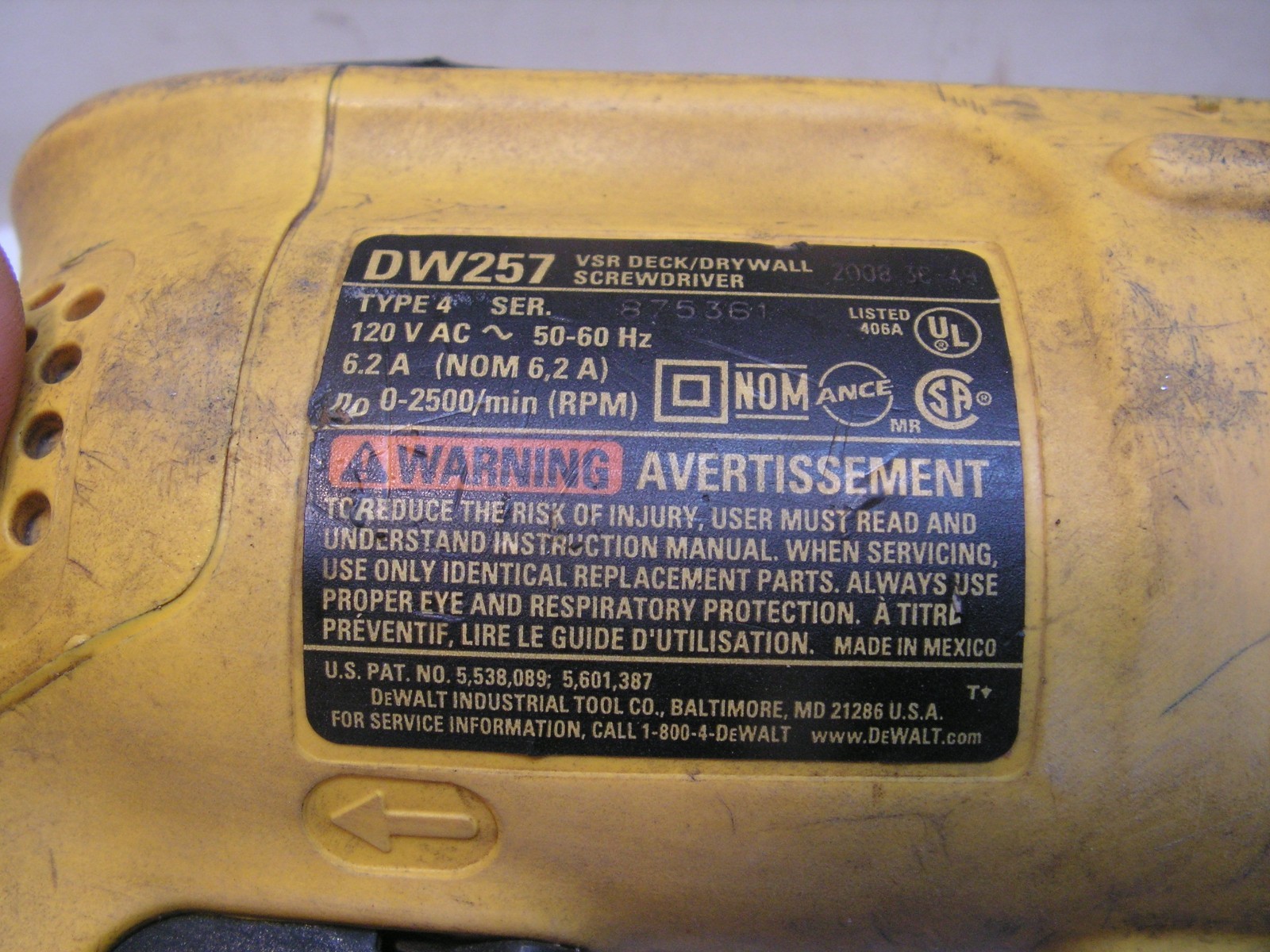 DW257 Dewalt VSR Deck/Drywall Screwdriver TYPE 4 Used, Good Condition. With Bit.
