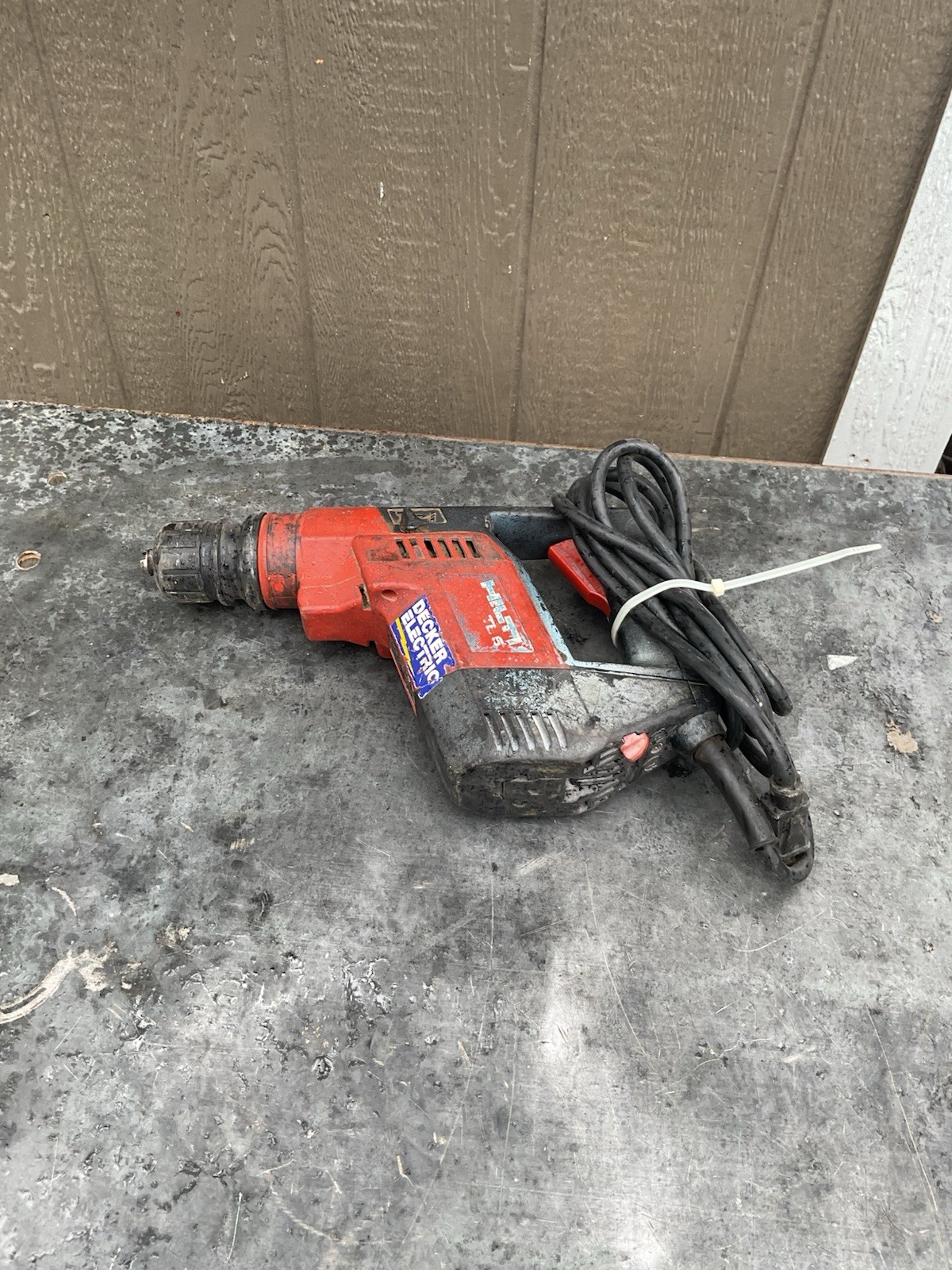 Hilti TE 5 Hammer Drill Corded Electric Red Black 110V Heavy Duty Aux Handle