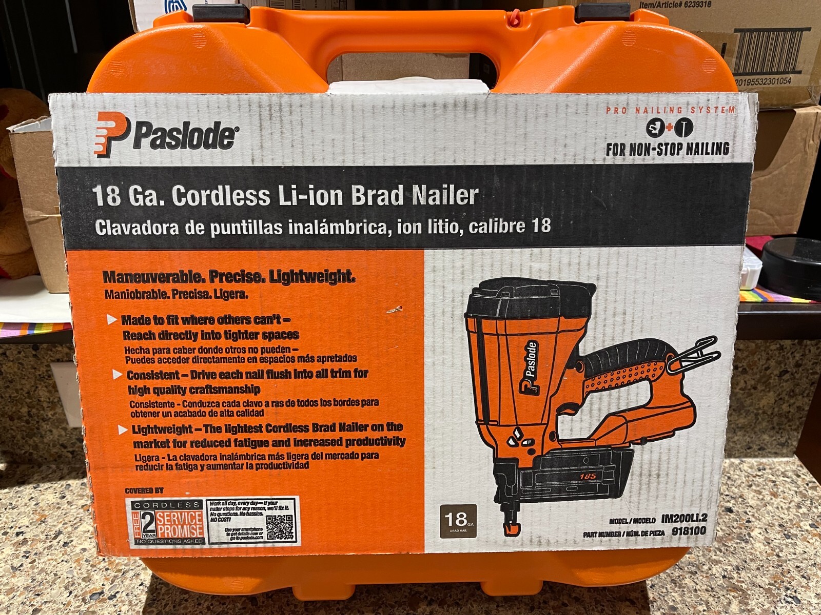 NEW! Paslode 918100 18Ga Cordless Brad Nailer W/ Battery & Charger #IM200Li.2
