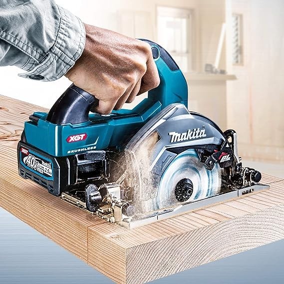 Makita HS005GZ 40V Max XGT Brushless 125mm Circular Saw Tool Only Shark Blade