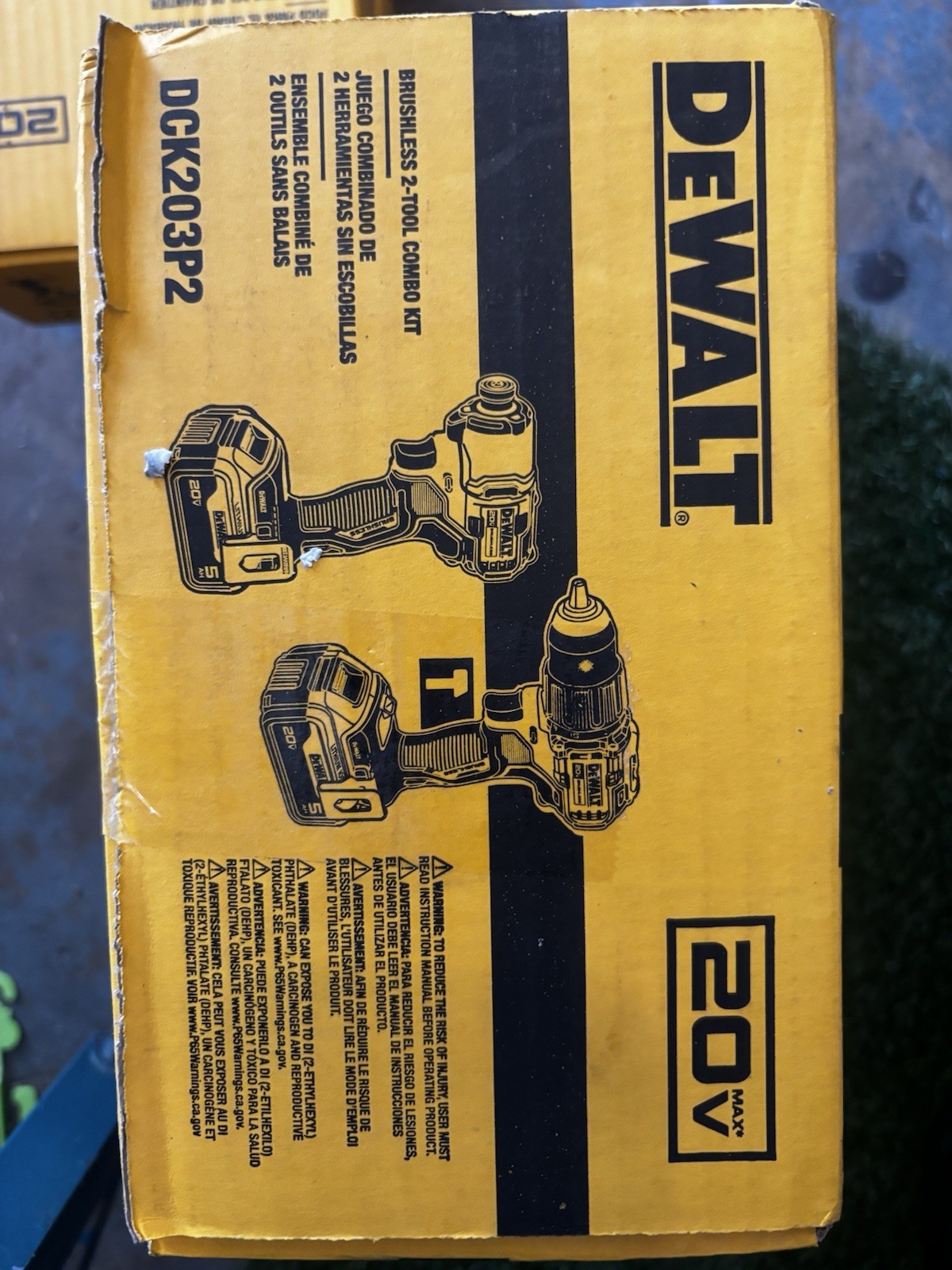 DeWalt DCK203P2 20V MAX Hammer Drill Impact Driver Kit w/ 2x 5Ah Batteries