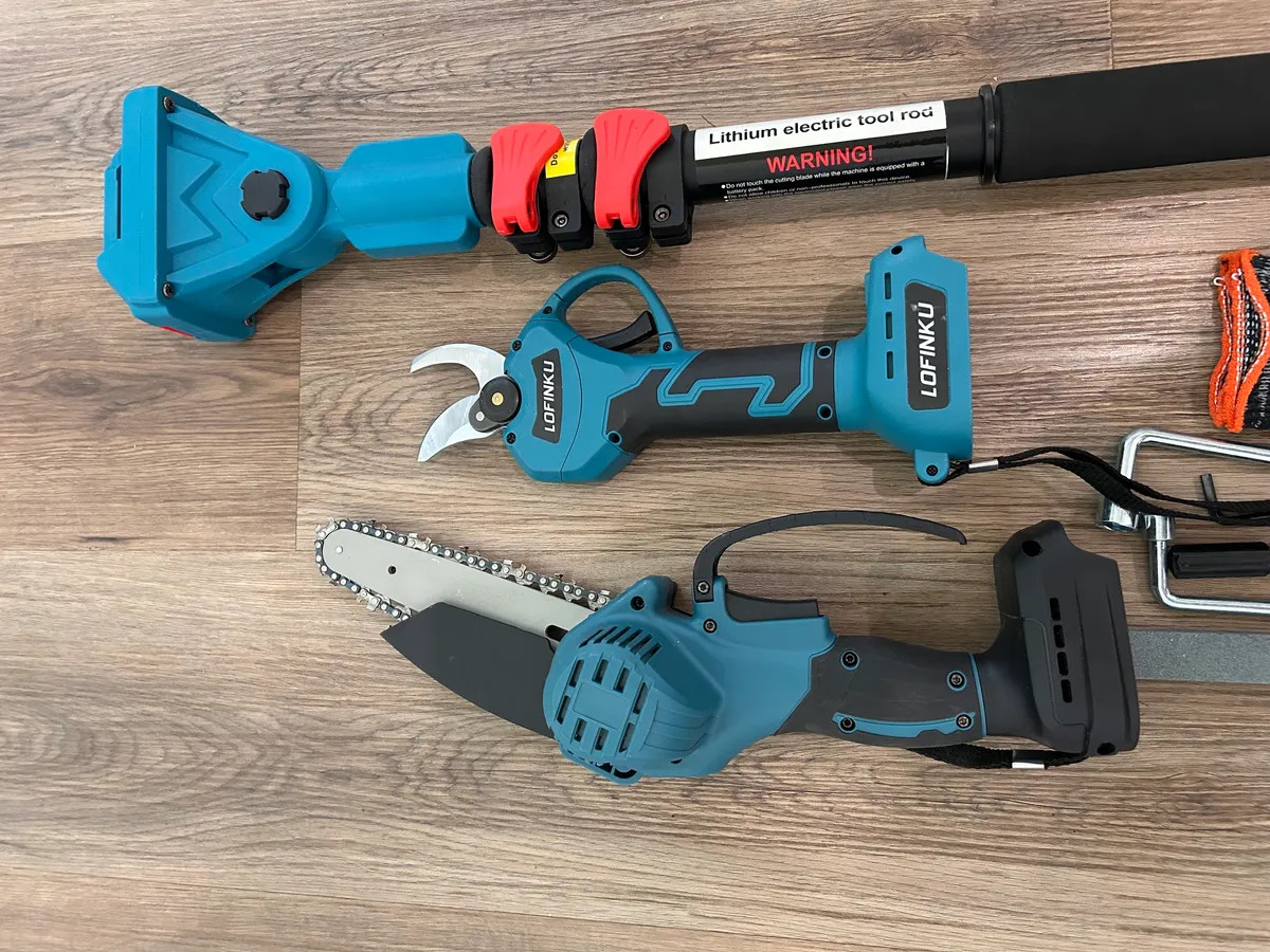 2-in-1 Brushless Pole Saw & 8&Prime; Chainsaw, 21V 4000mAh 14.1ft Cordless for Tree Tr