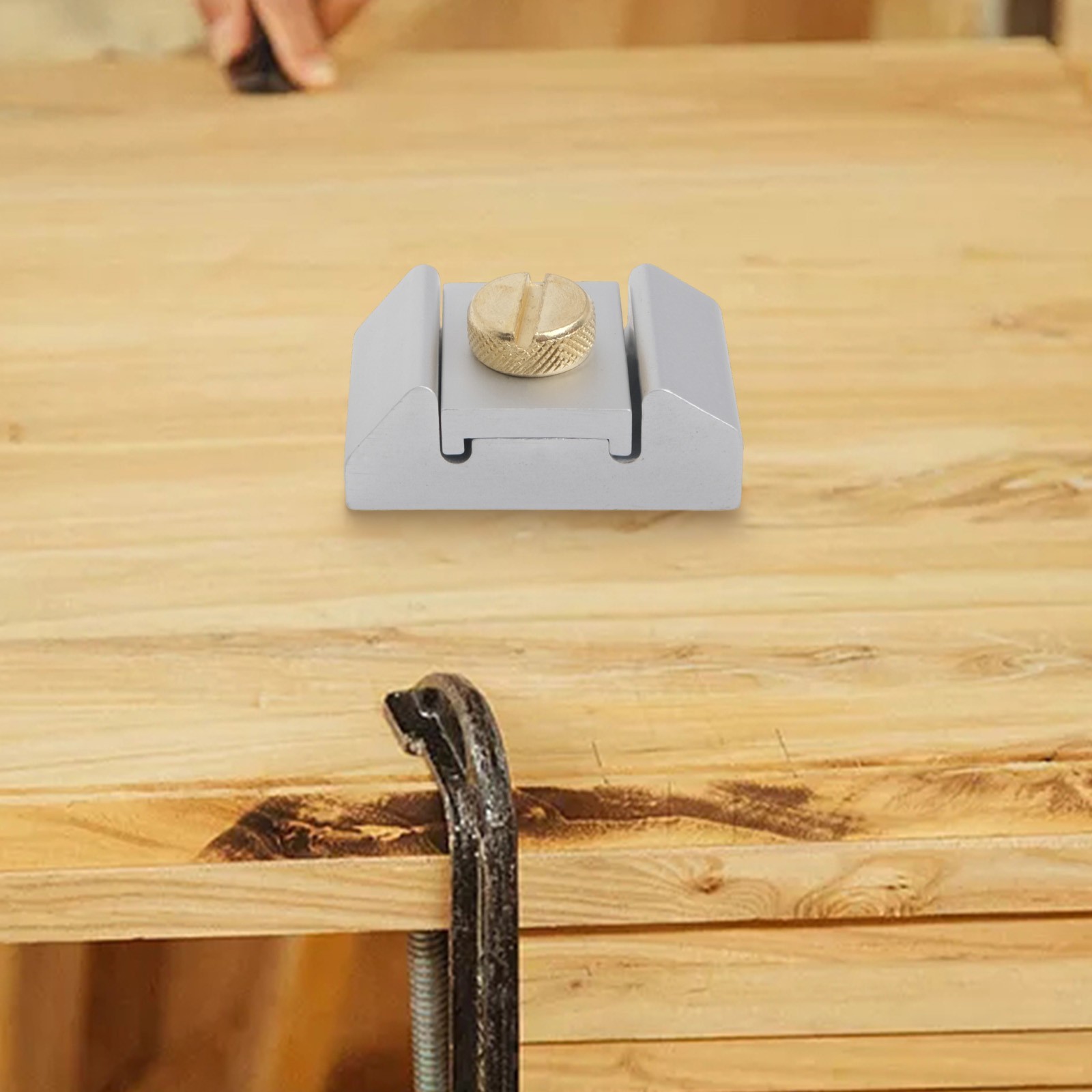 User Friendly Sanding Block with Effective Grip and Stability Features