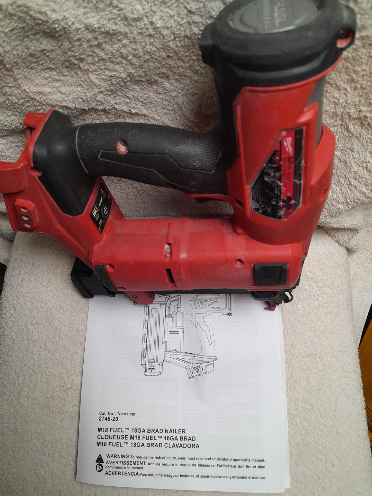Milwaukee 2746-20 M18 FUEL 18 Gauge Brad Nailer. Just Serviced-Functions 100%.