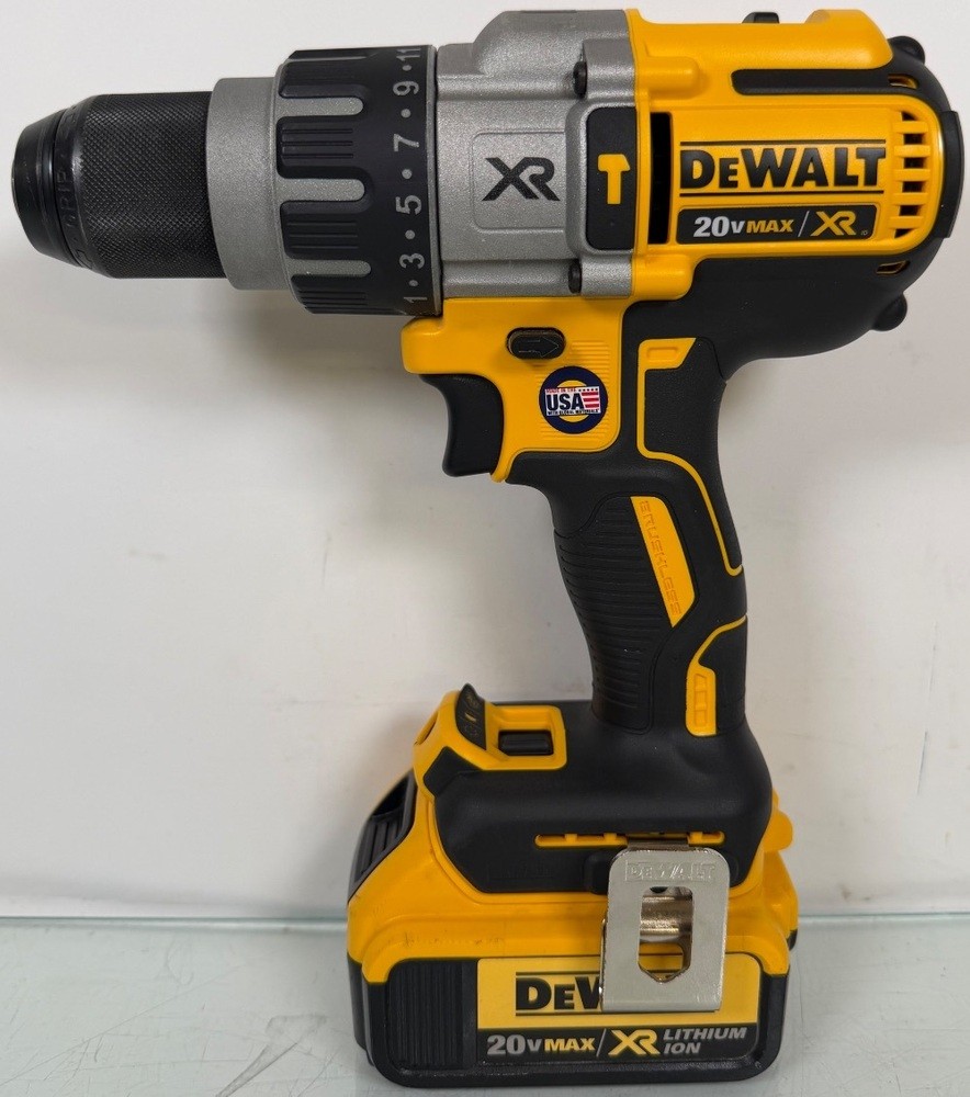 Dewalt 20V MAX XR Cordless Brushless 3-Speed 1/2 in. Hammer Drill DCD996