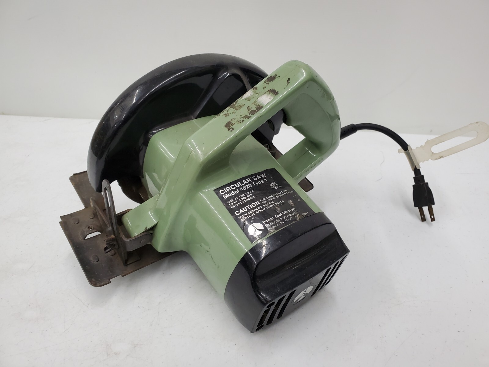 VINTAGE ROCKWELL 4520 TYPE 1 CIRCULAR SAW 1.5HP 9.5A 120V (126105-1 R CC2)