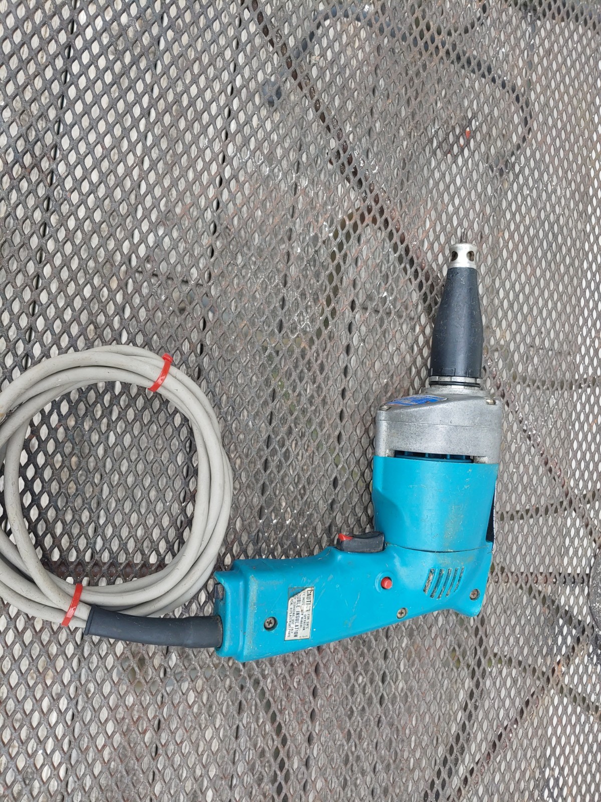 MAKITA #6801DBV 3.5A 0-4,000 RPM VSR Drywall Screw Drive. Japan. Serviced.