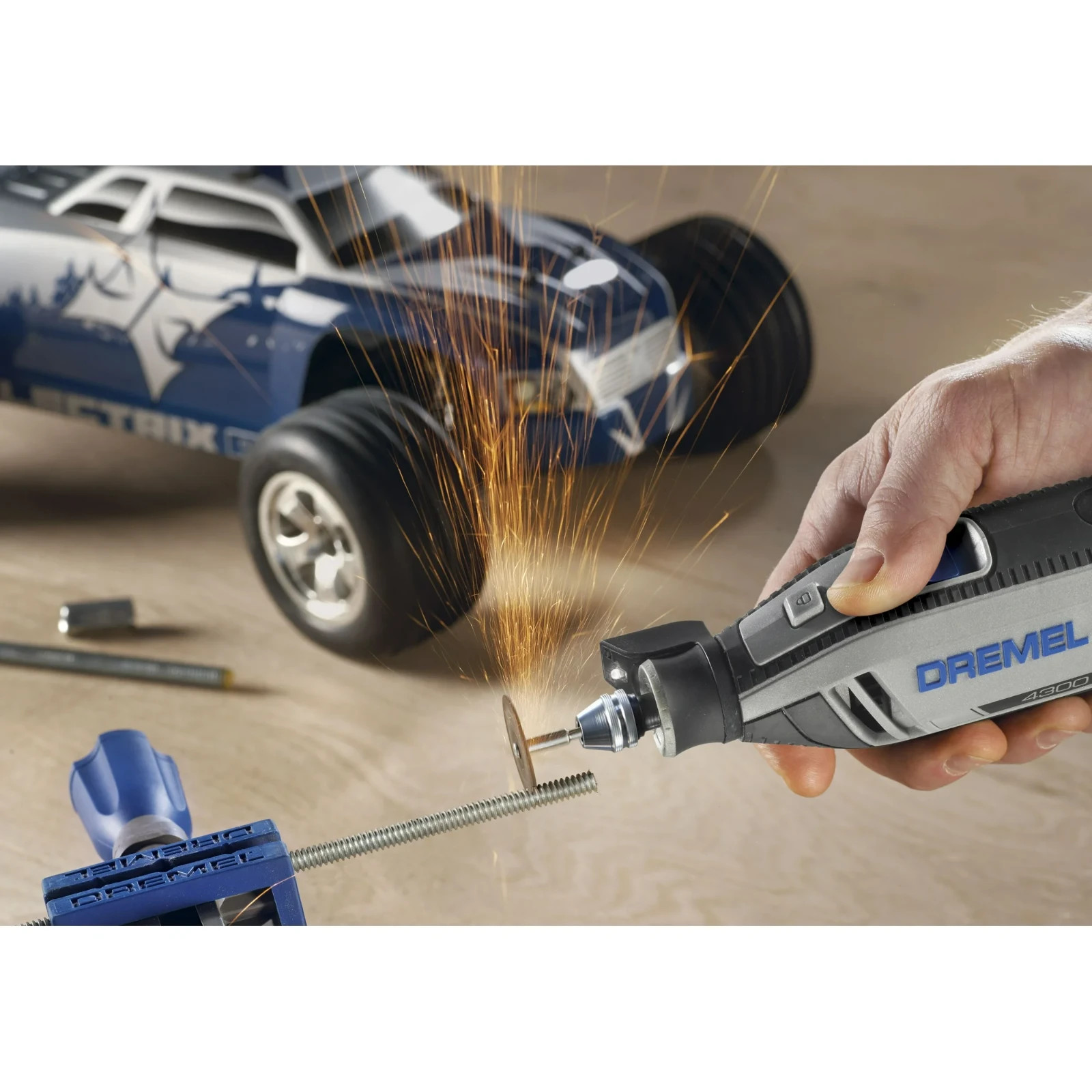 Dremel 4300-9/64 Platinum Edition Corded Rotary Tool, Variable Speed with 9 Drem