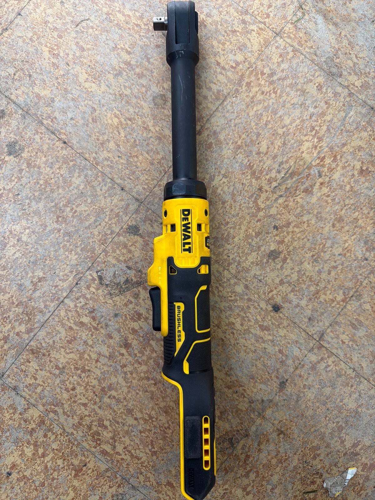 DEWALT ATOMIC 20V MAX 3/8 in. Extended Reach Cordless Ratchet (Tool Only)