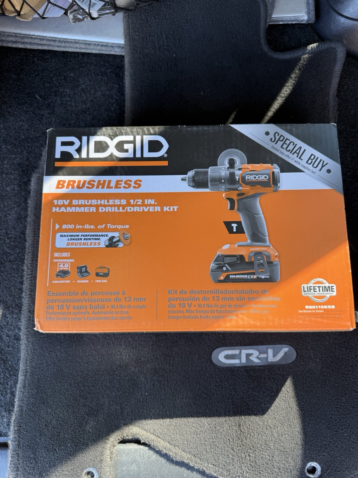 RIDGID 18V Brushless Hammer Drill/Driver Kit, 1/2 in, 800 in-lbs, 4.0Ah