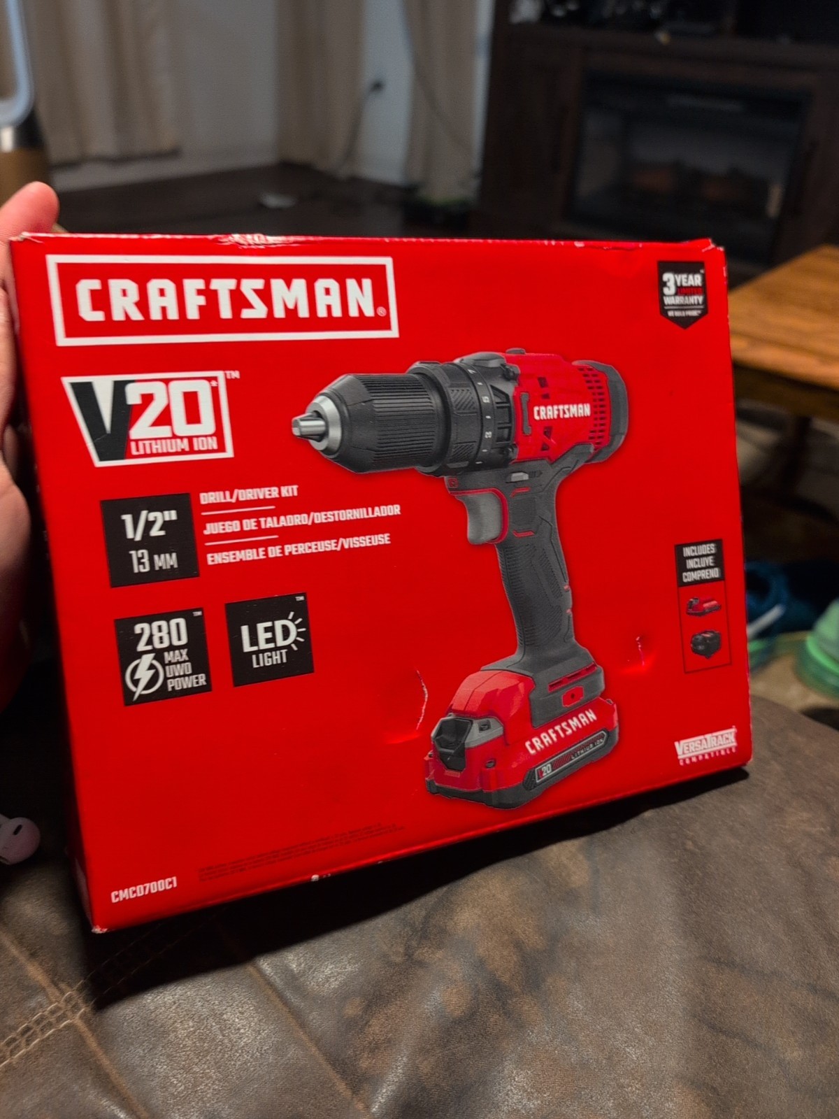 CRAFTSMAN V20* Cordless Drill/Driver Kit (CMCD700C1)